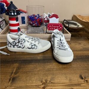 Girls vintage havanas size 2youth